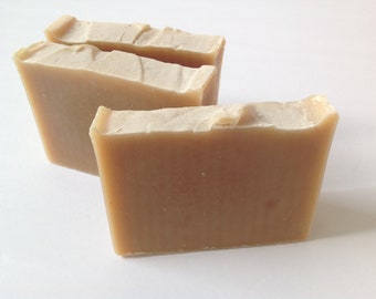 100% Handmade Super Moisturizing Organic Shea Butter Solid Shampoo Bar