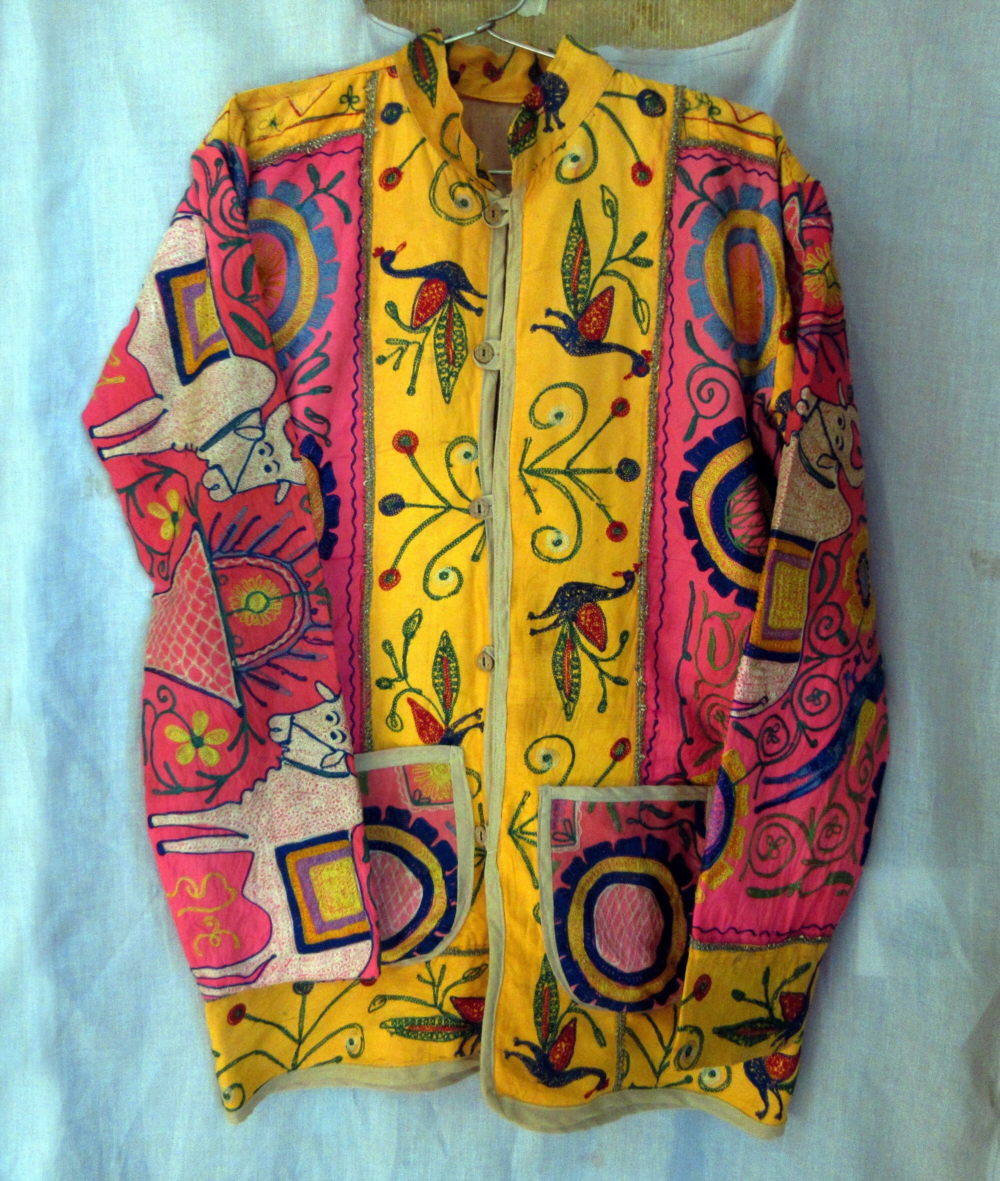 Multicolored Floral Design Embroidered Jacket Vintage Kutch Embroidery Mirror Work Jacket Women's Cotton Dandiya Dance Wear Jacket