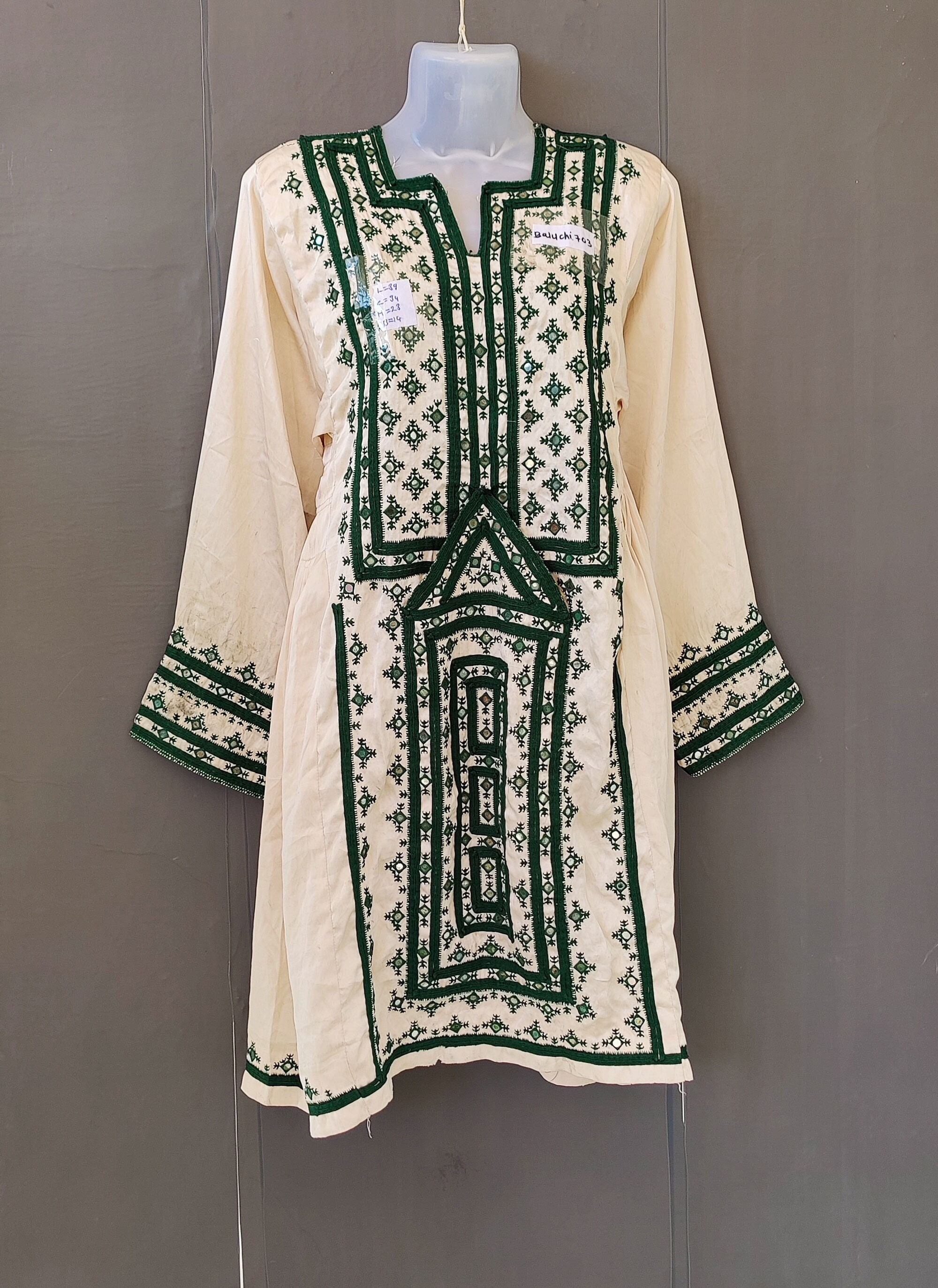 Balochi shop kurta designs