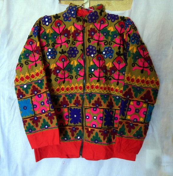 Multicolored Floral Design Embroidered Jacket Vintage Kutch Embroidery Mirror Work Jacket Women's Cotton Dandiya Dance Wear Jacket