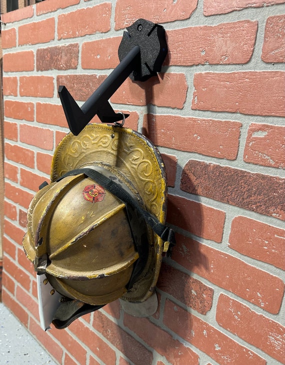 Solid Brass Fire Helmet Wall Mount Fireman Hook Solid Brass Fire Helmet Wall Mount Fireman Hook