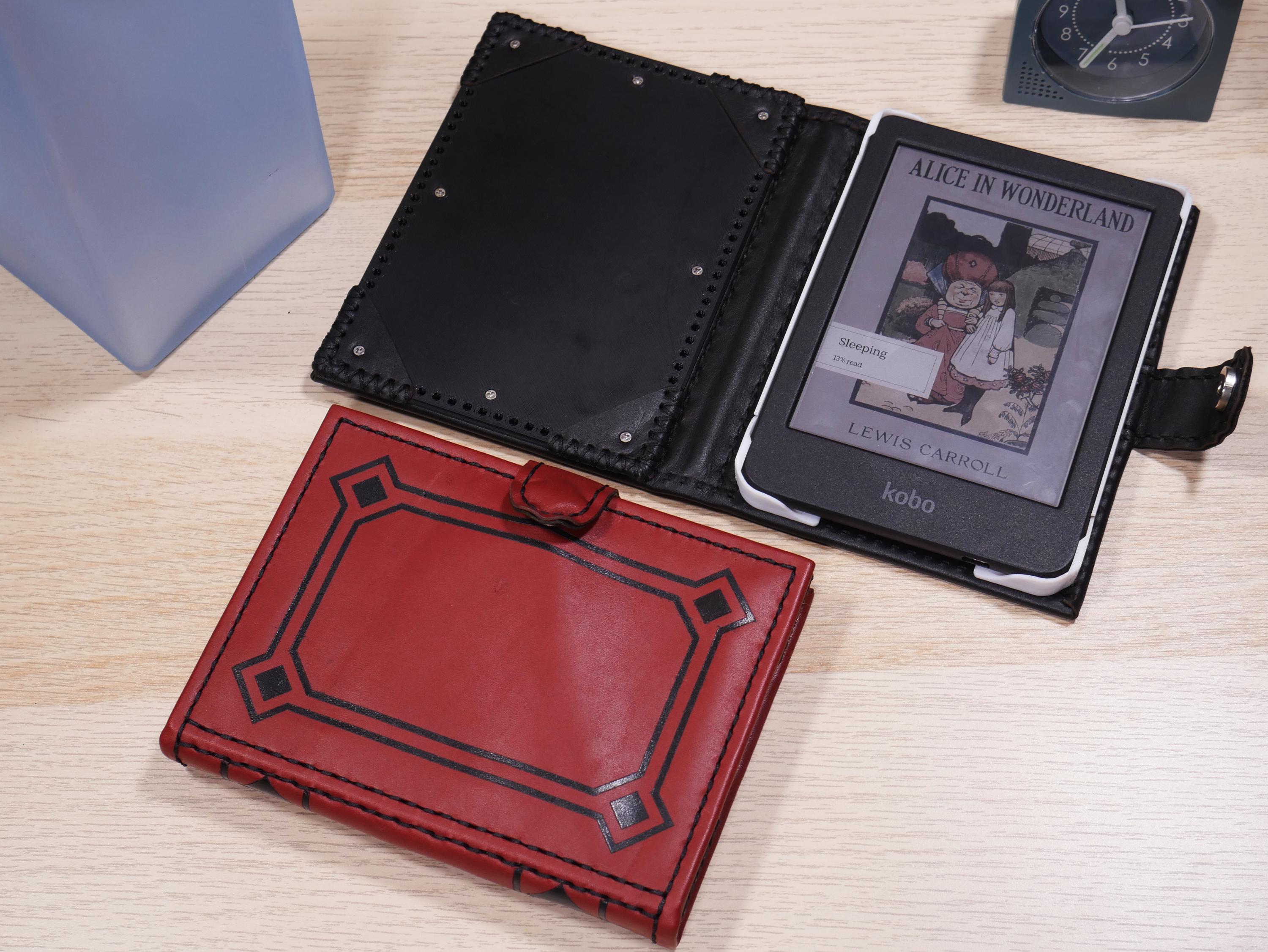 Kobo Clara BW & Color - GLoA V2 レザー デザイナー 電子書籍リーダー 