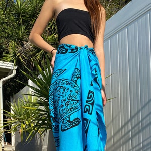 Hawaiian Turquoise & Black Tribal Pattern Honu Wraparound Sarong Skirt