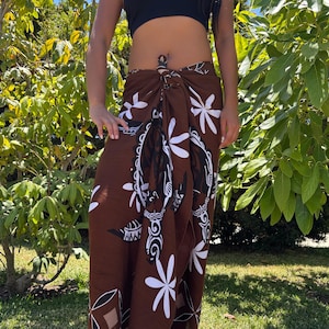 Hawaiian Design Sarong Brown Plumeria Tribal Honu Turtle Luau Cruise Wrap Beach Pareo Wear Dress
