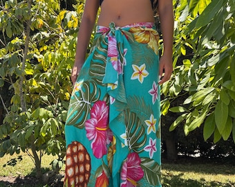Vestido pareo hawaiano con diseño de flor tropical azul turquesa, hibisco, plumeria, para luau, crucero, playa