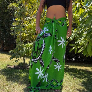 Hawaiian Design Sarong Green Plumeria Tribal Honu Turtle Luau Cruise Wrap Beach Pareo Wear Dress