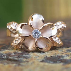 Hawaiian Jewelry Silver Rose Gold Plated Leaves Plumeria Flowers CZ Wedding Ring Band 12mm