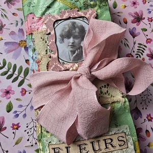 Shabby Chic, ispirazione parigina, stile vintage, diario vintage. Splendido diario fatto a mano, floreale e di ispirazione francese.