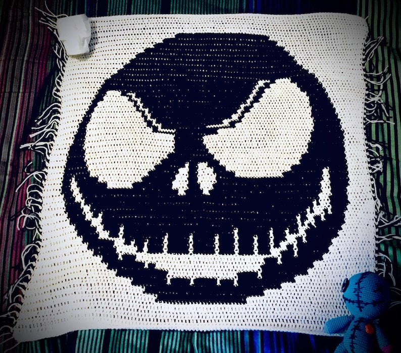 Jack Skellington Mosaic Overlay Crochet Pattern/ Tuto/ Etsy