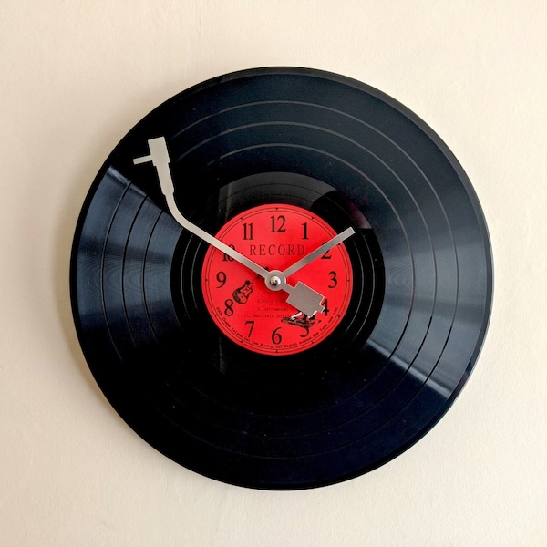 Horloge murale pour disque vinyle 30,5 cm LP avec tourne-disque et aiguilles de style bras de lecture - Cadeau unique sur le thème de la musique pour les amateurs de disques vinyles