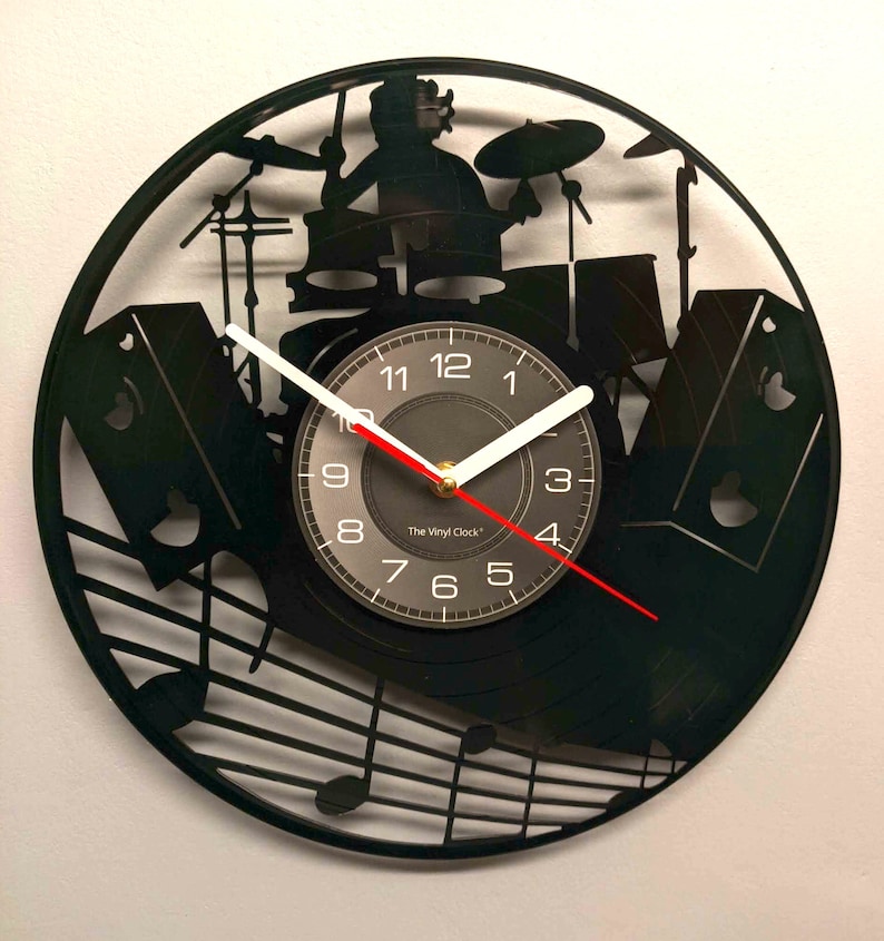 Horloge murale pour disque vinyle pour batteur de 12 pouces découpée au laser Batteur, batterie et notes de musique image 1