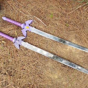 Legend of Zelda Link Hyrule True Master Sword Awakened and Dormant Set Purple Hilt