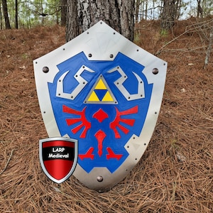 Legend of Zelda Breath of the Wild Tears of the Kingdom Skyward Sword Hylian Shield Steel Plated Battle-Ready Replica