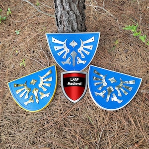 Legend of Zelda Hylian Crest Wooden Steel Plated Wall Plaque Décor