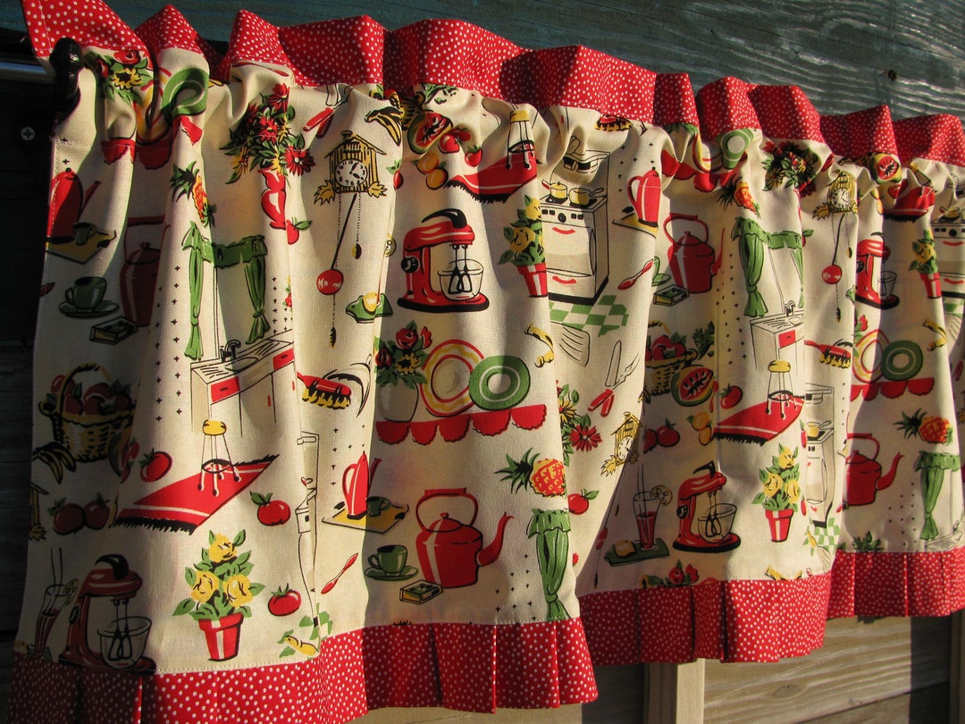 A. Fifties Retro Style Kitchen Curtain, Valance. Red and White, Lined ...