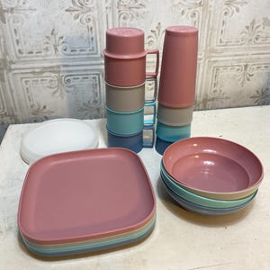 Tupperware Plates - Etsy
