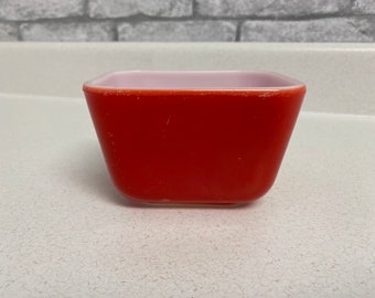 Vintage Pyrex Refrigerator Dish, Red, 1 1/2 cup size, 1950s, 501, retro