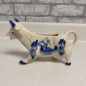 Vintage Cow Creamer, Blue and White, Holland, Windmill, floral, ceramic, china, farmhouse decor