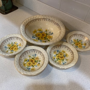 Vintage China serving set, serving bowl with 4 berry bowls, Taylor Smith Taylor USA, gold detail, yellow floral