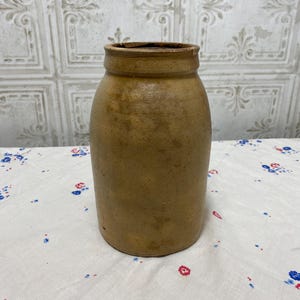 Vintage Stoneware Crock, food storage, kitchen storage, vase, utensil holder, primitive rustic decor, farmhouse decor, antique, early, 9&quot;