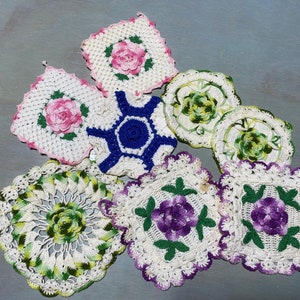 Vintage Crocheted hot pad, pot holder, flowers, round, square, green, pink, blue, purple. Choice of pattern, sold individually
