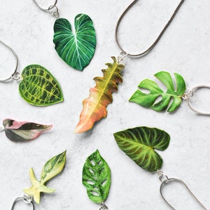 Plant Necklace | Leaf Necklaces