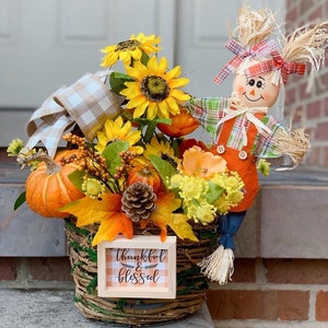 Scarecrow Girl, Scarecrow Centerpiece, Scarecrow Porch Decor, Fall Pumpkin Basket, Female Scarecrow Centerpiece, Scarecrow Doll