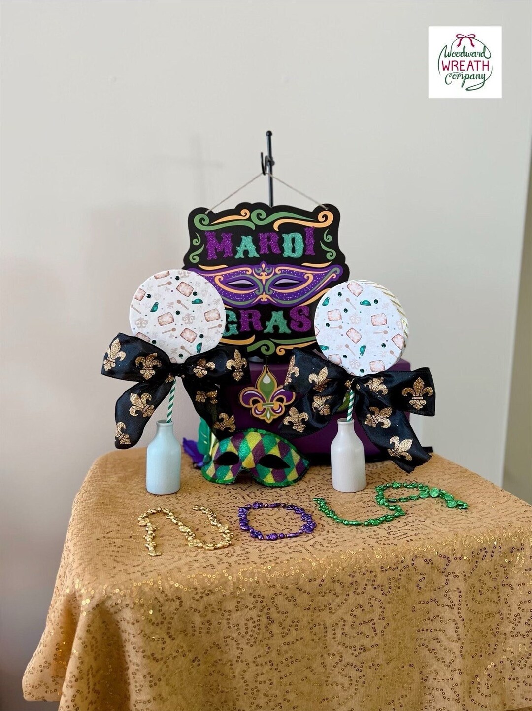 mardi gras fake nails