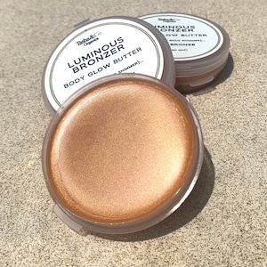 BEAUTIFUL GLOW BRONZER - Sun Kissed Face and Body Glow and Moisturizer| Face Highlighter |Cheek Tint | Light Shimmer Glow |Eyeshadow