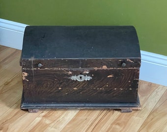 Vintage Wooden Hinged Trunk Hand Crafted Treasure Chest Storage Box Domed Lid