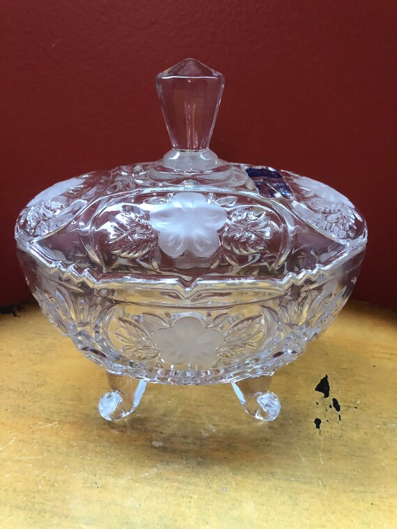 Collectible Glass Clear Candy Dish Oval Trinket Dish, Vintage Crystal