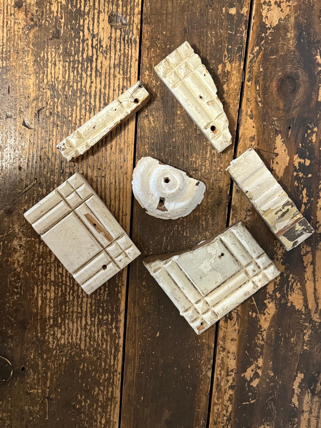 Hard to Find Vintage Architectural Salvage Pieces Reclaimed Wood Chippy