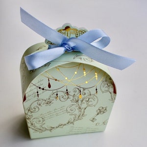 Caixa de presente de papelão no atacado com fita, 25 contagens (50 centavos/contagem) cor azul 8,5 cm x 5 cm x 7 cm (3,5" x 2"x 2,8"), atacado.