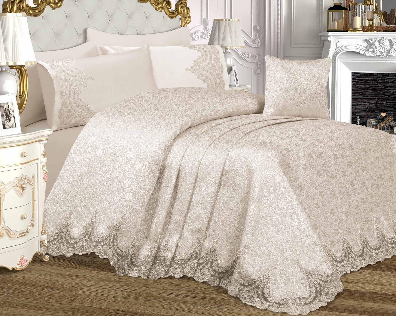 Luxury Lace Bedding Set / Lace Embroidered Soft Bed Throw Set Etsy UK