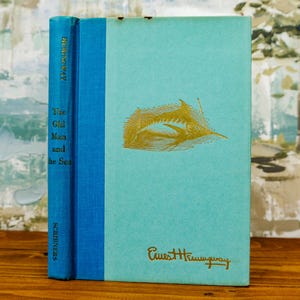 Vintage 1950s The Old Man and the Sea – Scribner Student Edition w/ Dust Jacket