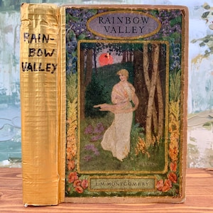 Rainbow Valley by L.M. Montgomery. Published by A.L. Burt & Co, 1917 (115)