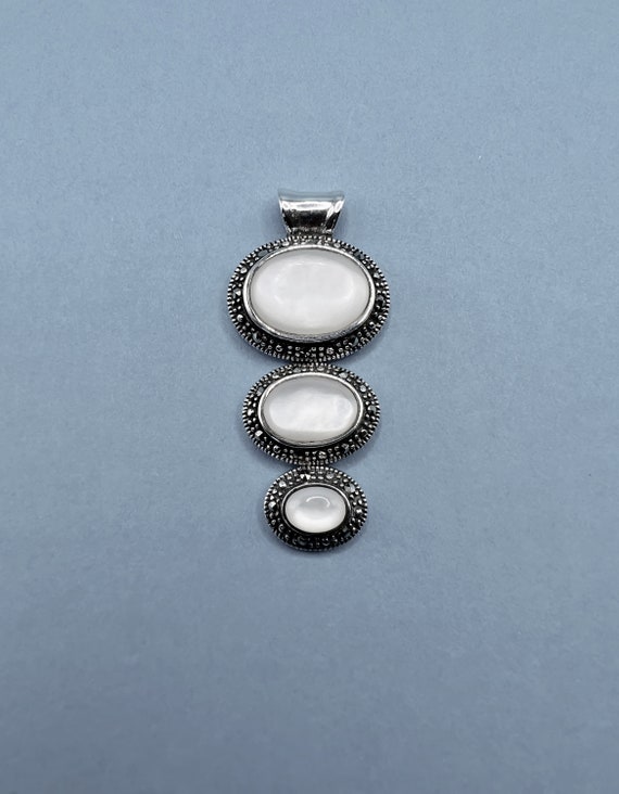 Pendentif Art Déco En Argent Sterling - Pierre Noire Et Marcassites - Bijou Vintage Poinçonné - Collier élégant