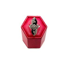Ring  -  Floral 925 Sterling Silver, Marcasite and Black Onyx