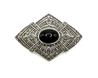 Art Deco Brooch in 925 Silver with Marcasite and Black Onyx