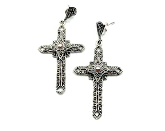 Boucles d'oreilles croix gothiques en argent sterling 925 avec marcassite et perle