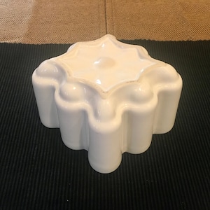 Weißer Eisenstein Gelatine / Aspic / Jello Mold
