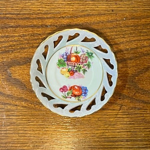 Reticulated Pierced Porcelain Dish with Painted Fruit Design