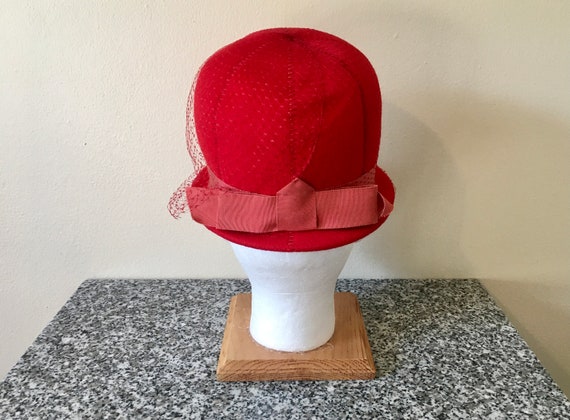 Vintage Red Wool Ritz Henry Pollak Cloche Hat With Ribbon  display picture 2