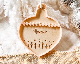 Christmas ornament - personalised hearts (pine)