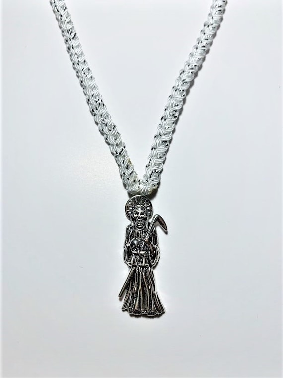 Lluvia de Plata Santa Muerte Necklace: Blessed Amulet for Good Fortune