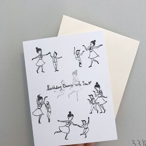 Superbe carte d'anniversaire dansante Carte mère et fils dansants Carte classique mignonne