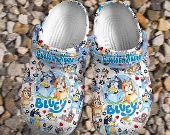 Personalisierte Bluey Family Geburtstags-Clog-Schuhe, Clogs-Schuhe für Männer, Frauen und Kinder, lustige Clogs Crocs, Crocband, Cartoon-Hundefamilie