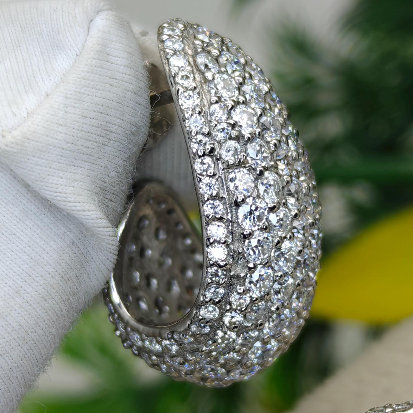 美しいモアッサナイトフープピアス | 925スターリングシルバーピアス 