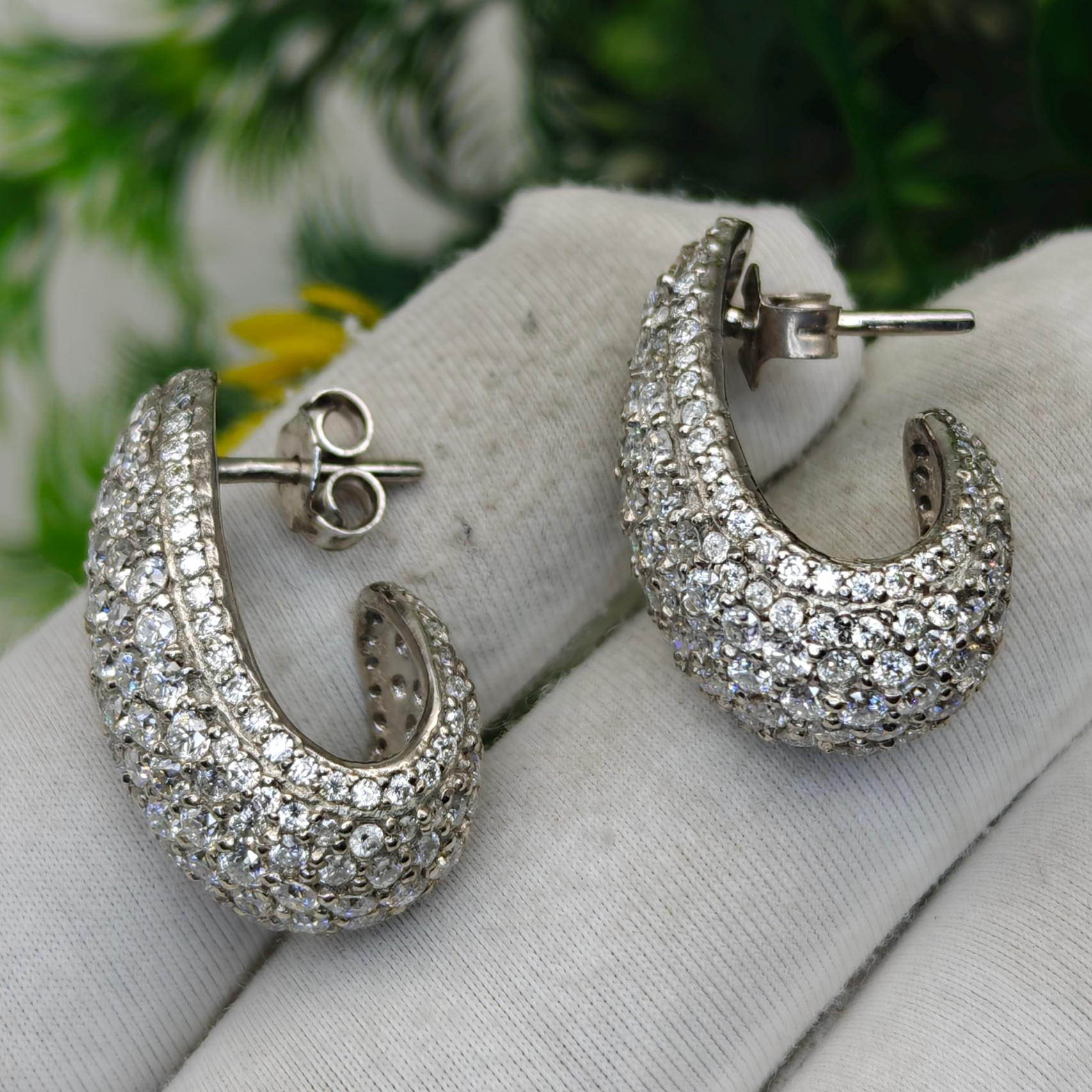 美しいモアッサナイトフープピアス | 925スターリングシルバーピアス 