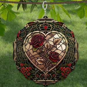 Modelo de design de sublimação de vitral de girador de vento de coração, girador de vento SVG, sublimação redonda de 10 polegadas, giradores suspensos redondos png,